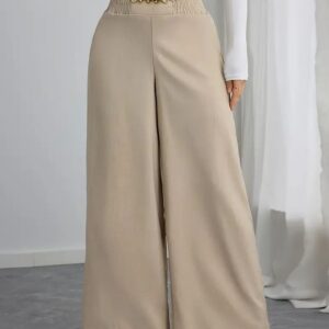 pantalón palazzo nude con detalle de cadena